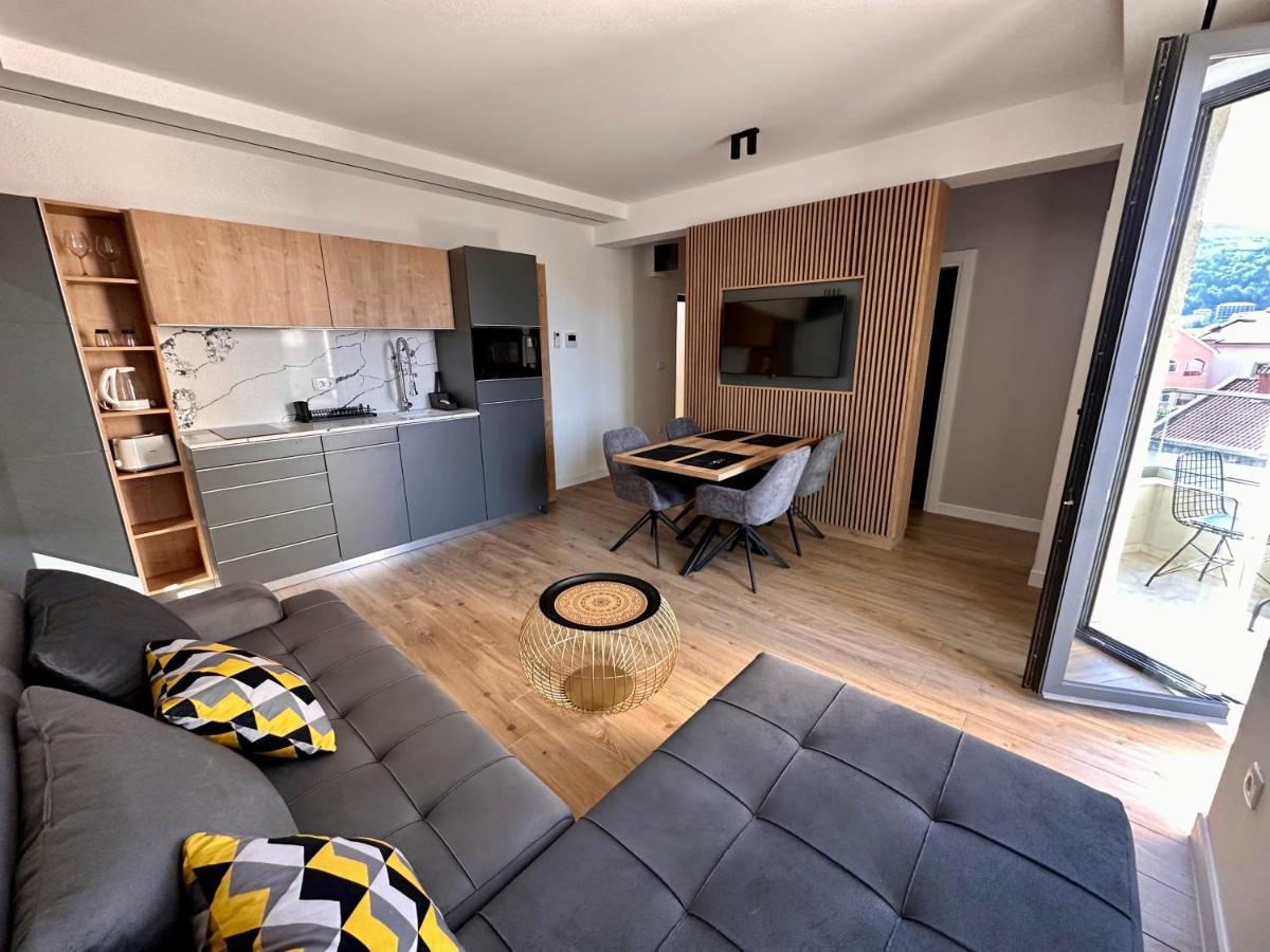 Мamma Mia Аpartments Apartment Budva Bagian luar foto