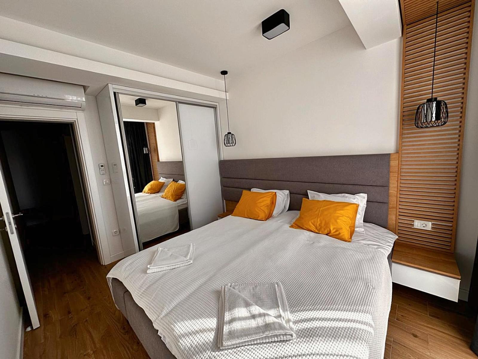 Мamma Mia Аpartments Apartment Budva Bagian luar foto